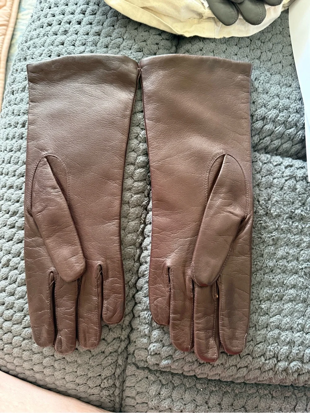 Women's Brown Leather Gloves